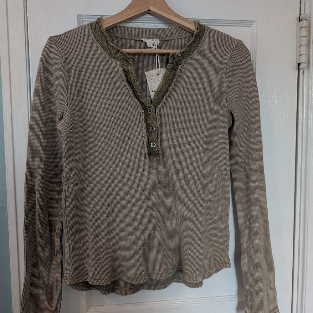 NWT Three Bird Nest Cassia Henley Top - Picture 13 of 16